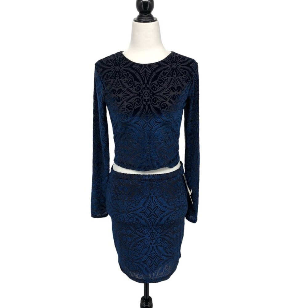 NWT Lord & Taylor Design Lab Navy Blue Velvet Crop Top & Mini Skirt Set size S